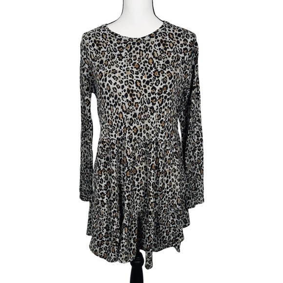 Zara Dresses & Skirts - Zara Leopard Long Sleeve Knit Dress